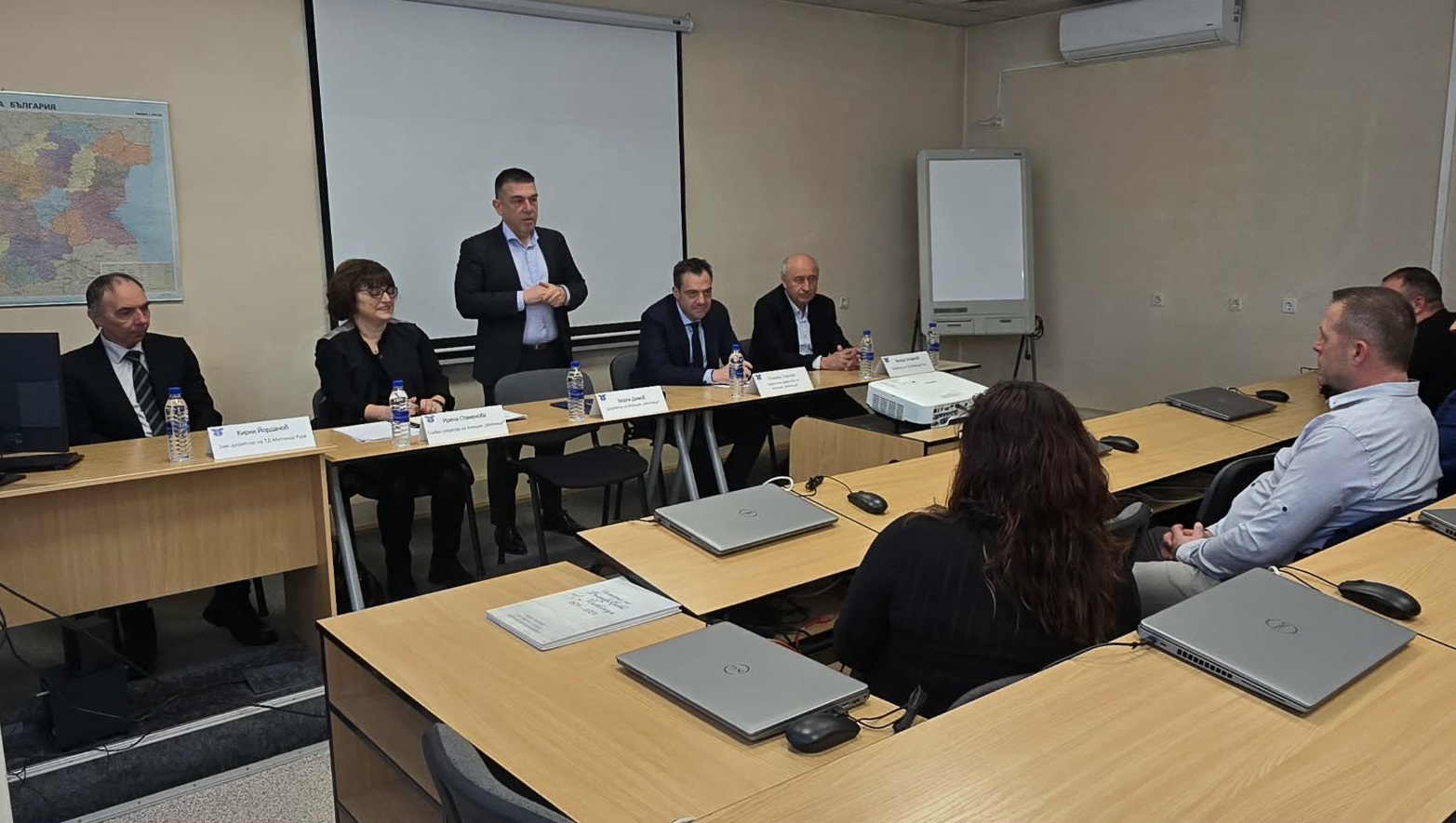 Снимки от обучението