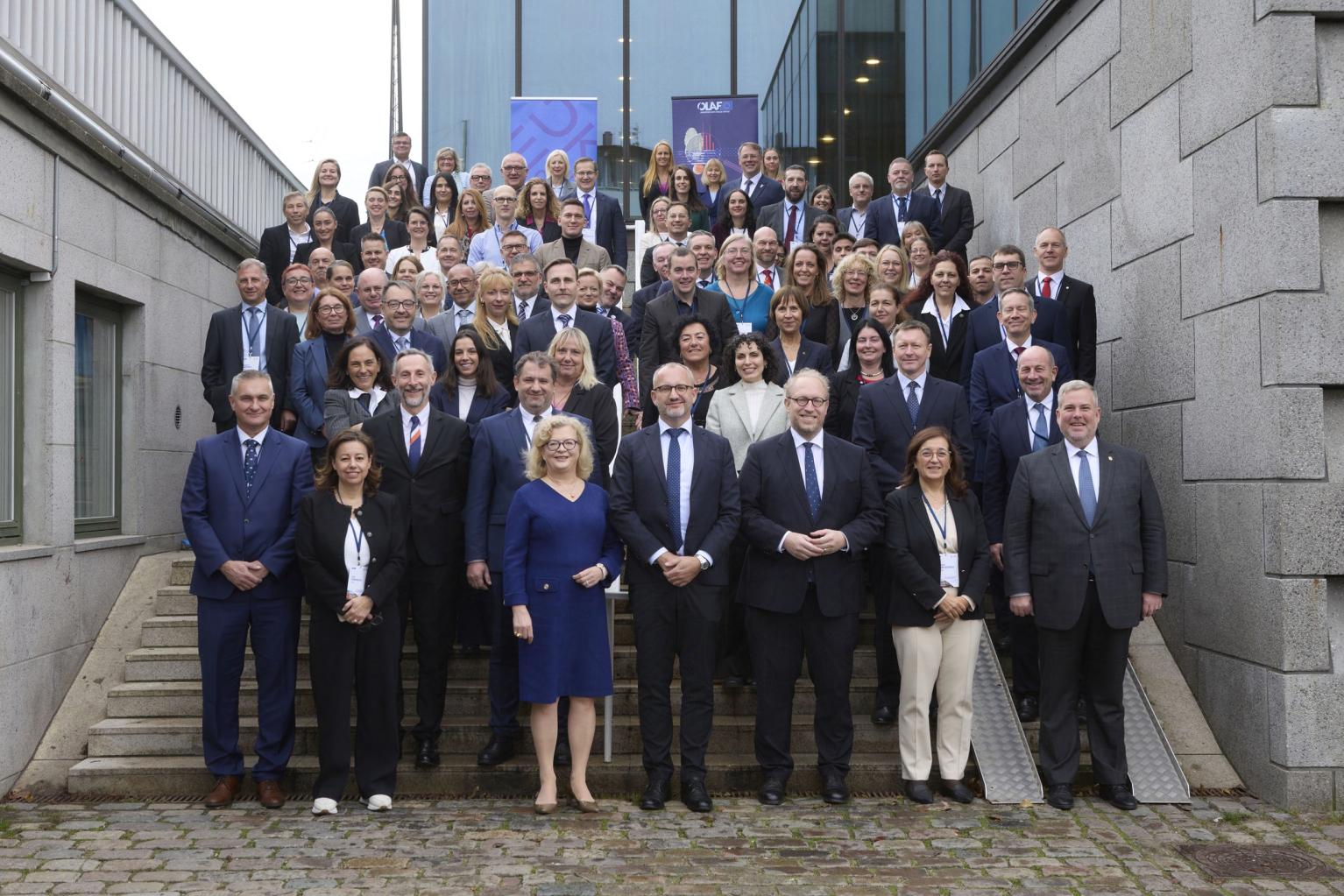 Конференция на ОЛАФ - снимка на участниците